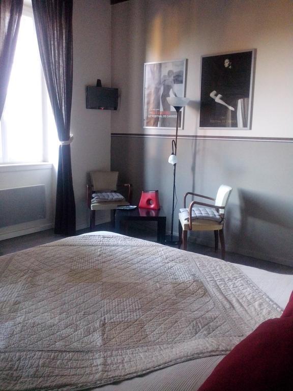 Ferienwohnung Le Moulin De Milan Cheval-Blanc Zimmer foto